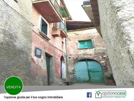 casa indipendente in vendita a Teano in zona Casi