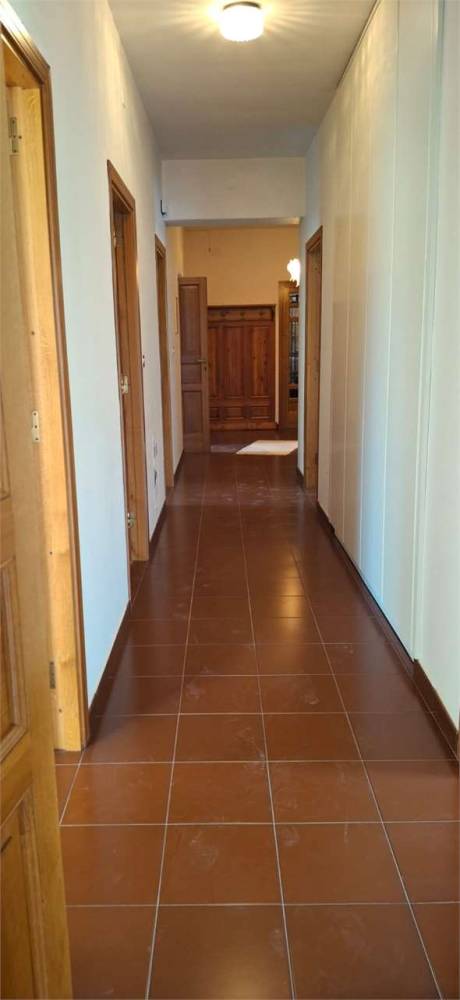 intera palazzina in vendita a Teano