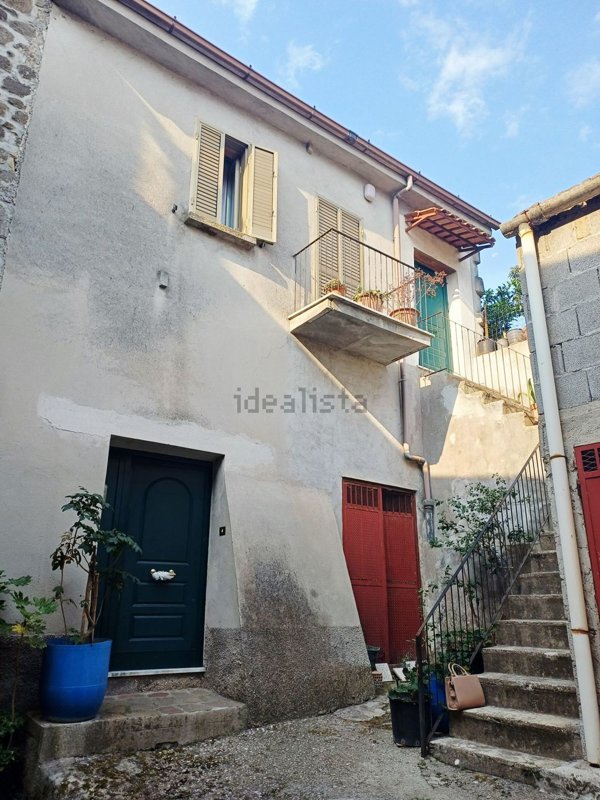 appartamento in vendita a Teano in zona Tuoro