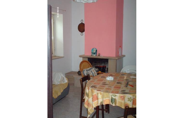 casa indipendente in vendita a Teano in zona Versano