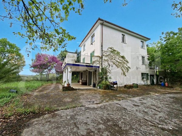 casa indipendente in vendita a Teano in zona Casi