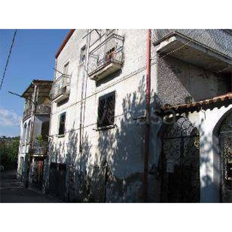 appartamento in vendita a Teano in zona Teano Scalo
