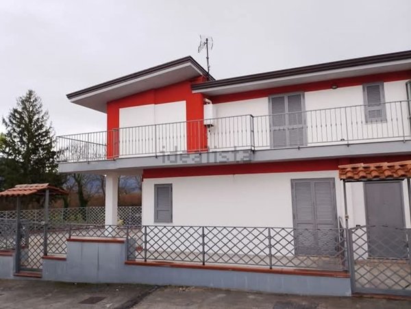 appartamento in vendita a Teano in zona Teano Scalo