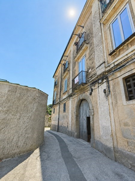 appartamento in vendita a Teano in zona Casi