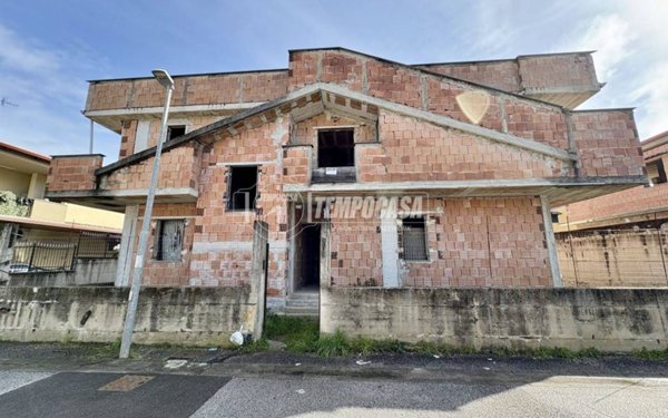 casa indipendente in vendita a Teverola