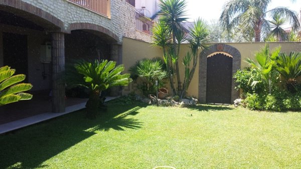 casa indipendente in vendita a Teverola