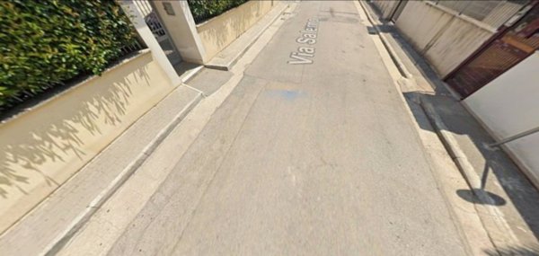 intera palazzina in vendita a Teverola