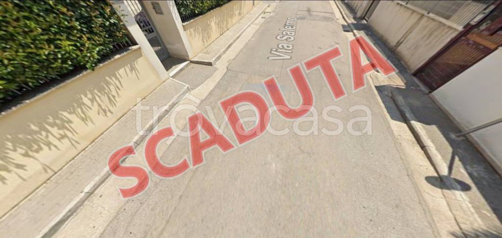 intera palazzina in vendita a Teverola