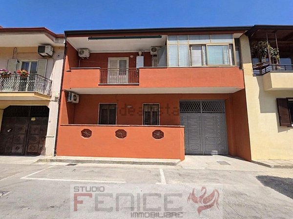 casa indipendente in vendita a Teverola