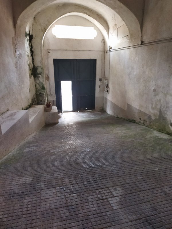 appartamento in vendita a Tora e Piccilli