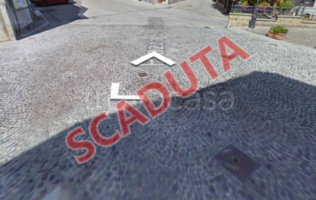 appartamento in vendita a Tora e Piccilli