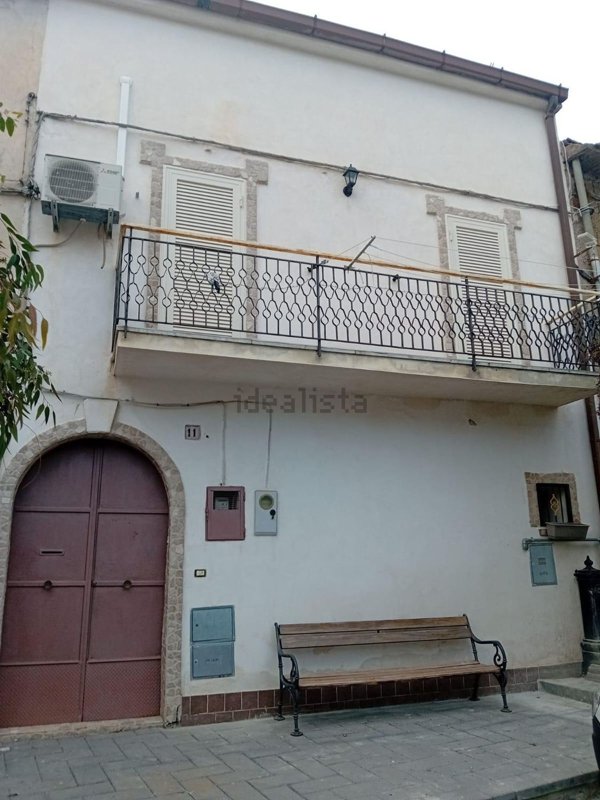 appartamento in vendita a Tora e Piccilli