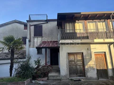 casa indipendente in vendita a Tora e Piccilli