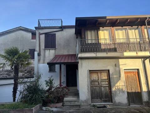 casa indipendente in vendita a Tora e Piccilli