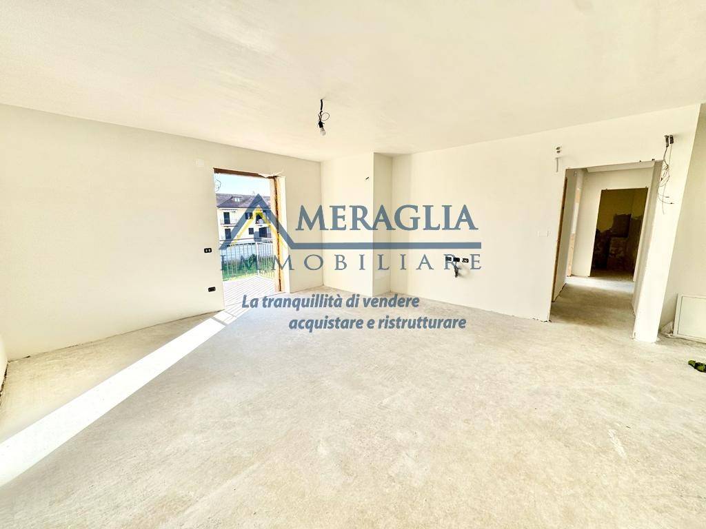 appartamento in vendita a Trentola Ducenta