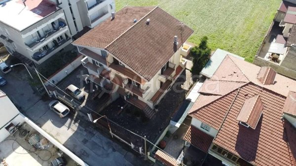 casa indipendente in vendita a Trentola Ducenta