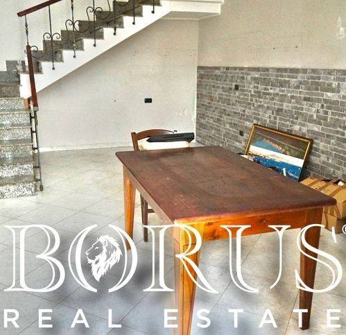 casa indipendente in vendita a Trentola Ducenta