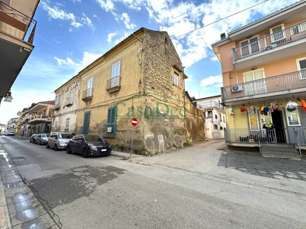 casa indipendente in vendita a Trentola Ducenta
