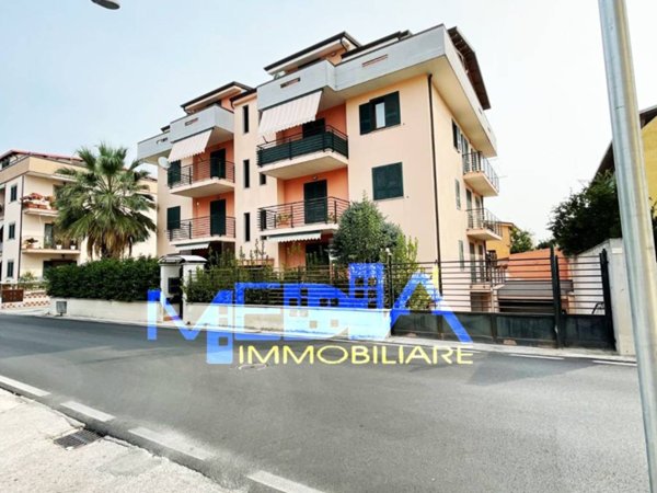 appartamento in vendita a Trentola Ducenta