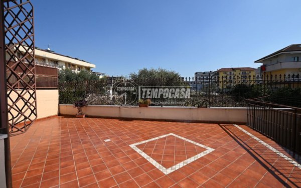 appartamento in vendita a Trentola Ducenta