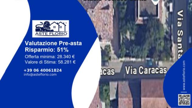 negozio in vendita a Trentola Ducenta