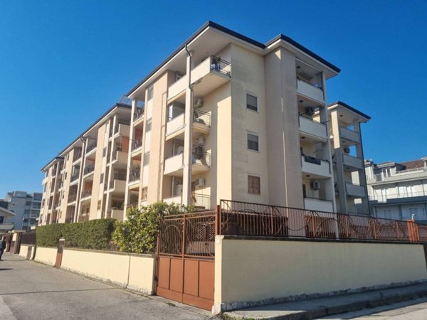 appartamento in vendita a Trentola Ducenta