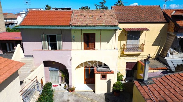 appartamento in vendita a Trentola Ducenta