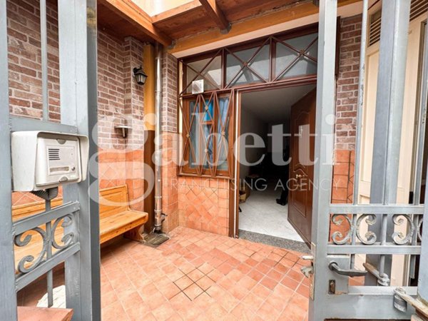 casa indipendente in vendita a Trentola Ducenta