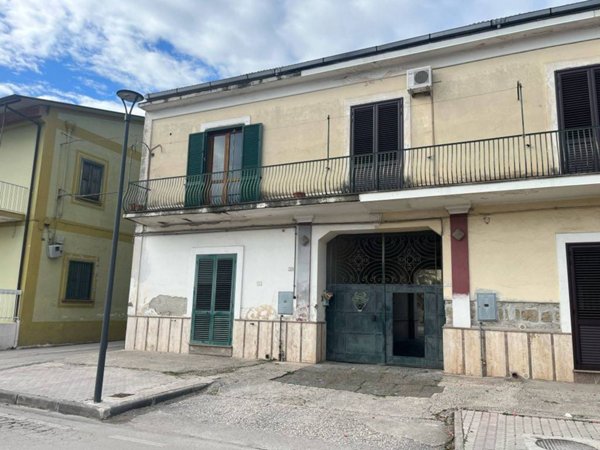 casa indipendente in vendita a Trentola Ducenta