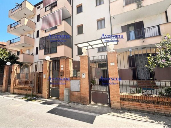 appartamento in vendita a Trentola Ducenta