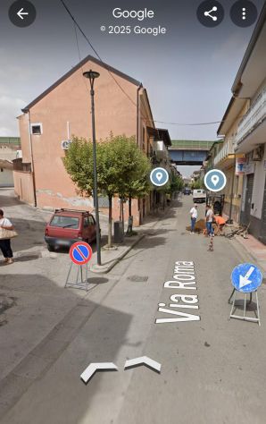 locale commerciale in vendita a Trentola Ducenta