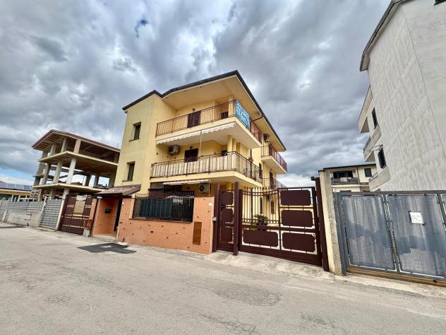 appartamento in vendita a Trentola Ducenta