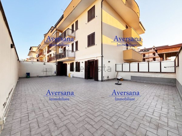 appartamento in vendita a Trentola Ducenta