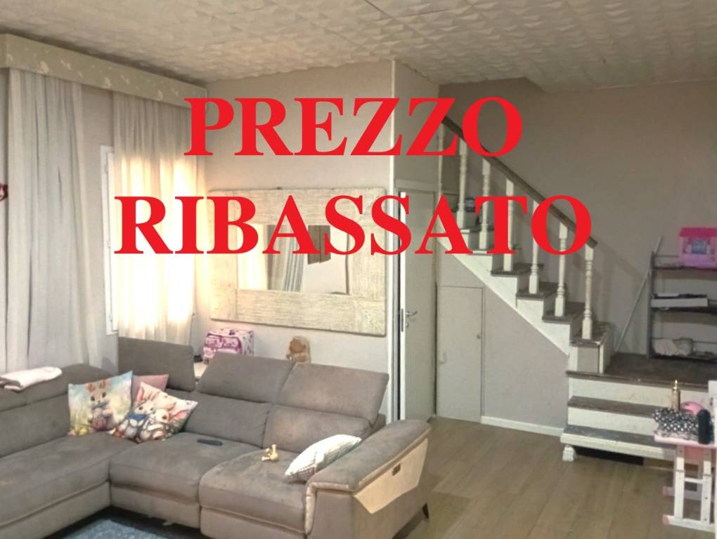appartamento in vendita a Trentola Ducenta