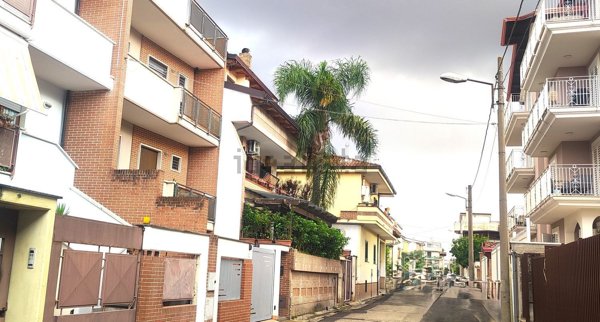 casa indipendente in vendita a Trentola Ducenta