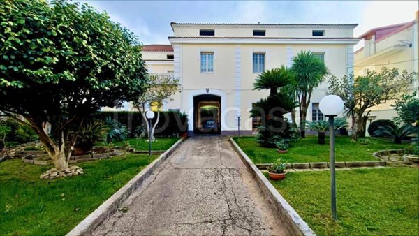 casa indipendente in vendita a Trentola Ducenta