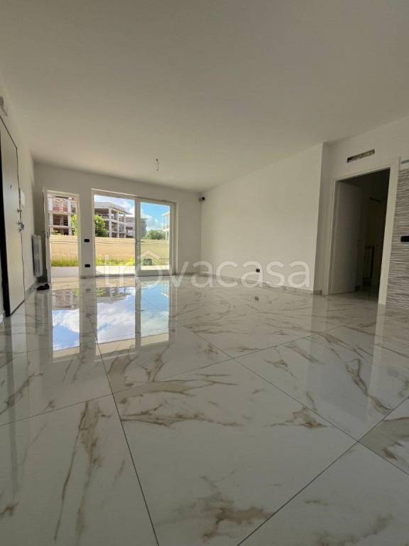 appartamento in vendita a Trentola Ducenta