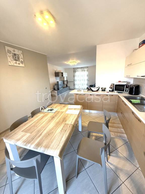 appartamento in vendita a Trentola Ducenta