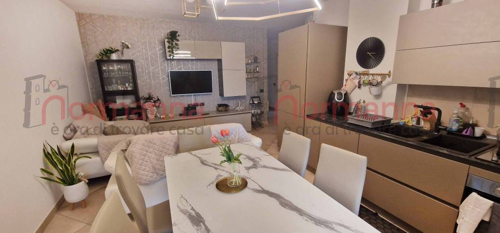 appartamento in vendita a Trentola Ducenta