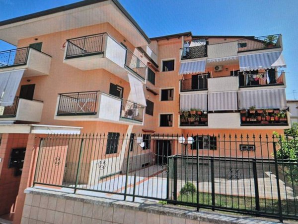 appartamento in vendita a Trentola Ducenta