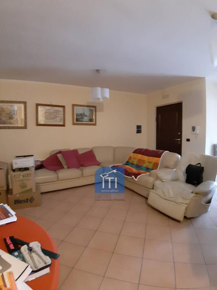 appartamento in vendita a Trentola Ducenta