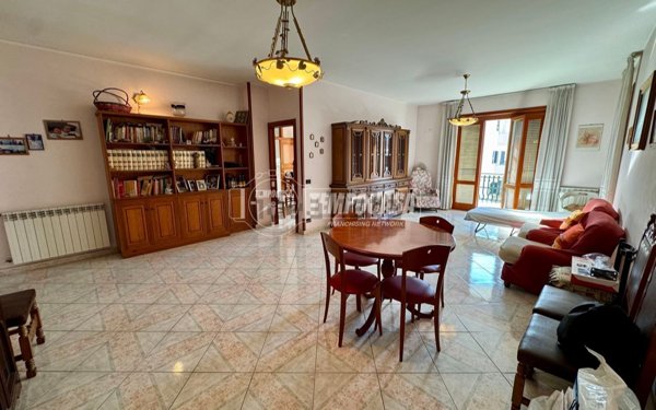 appartamento in vendita a Trentola Ducenta