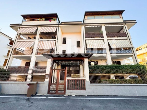 appartamento in vendita a Trentola Ducenta