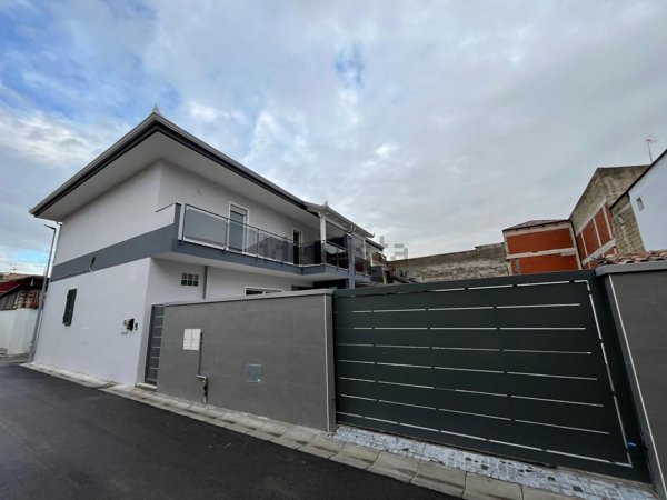 casa indipendente in vendita a Trentola Ducenta