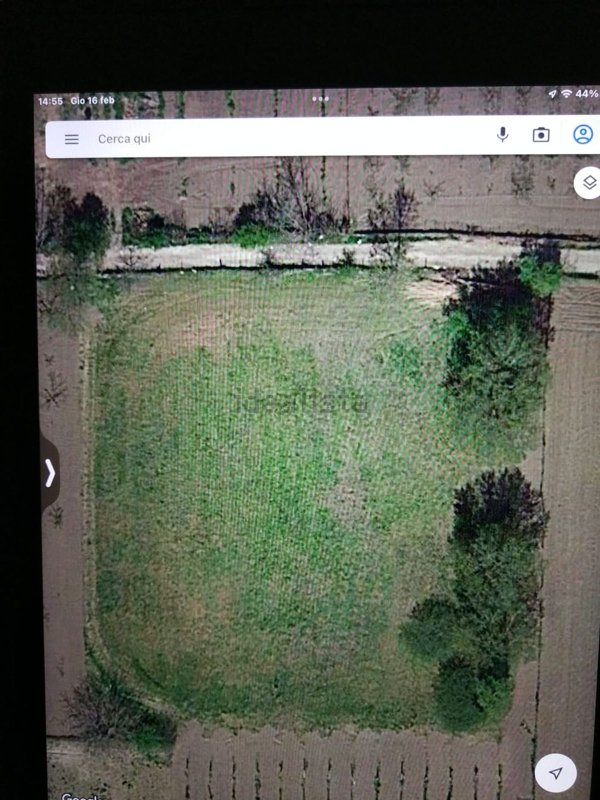 locale commerciale in vendita a Trentola Ducenta