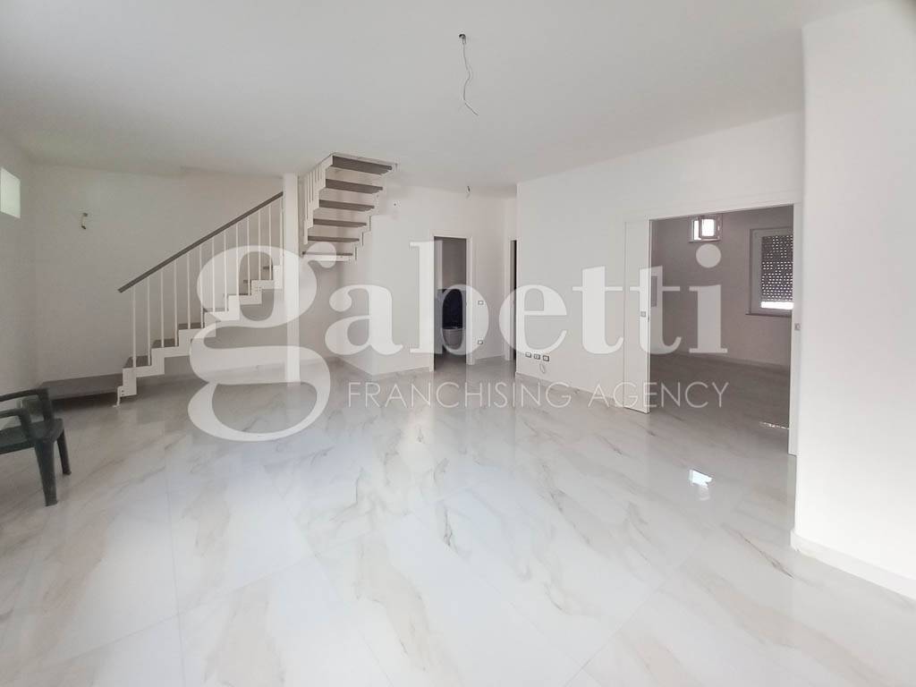 casa indipendente in vendita a Trentola Ducenta