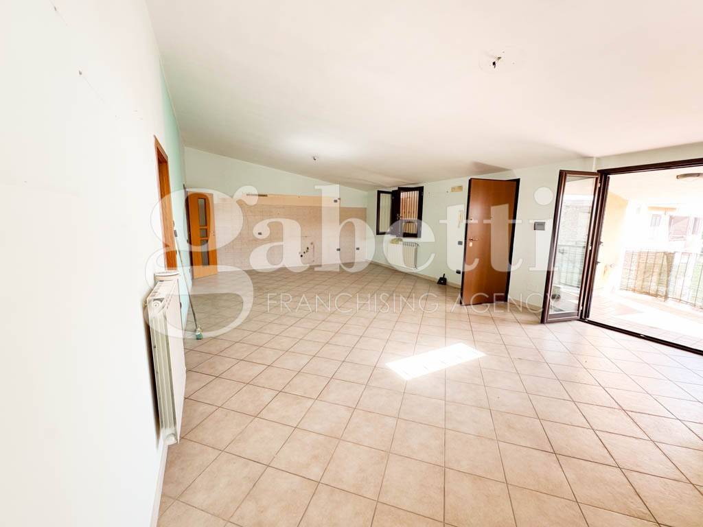 appartamento in vendita a Trentola Ducenta