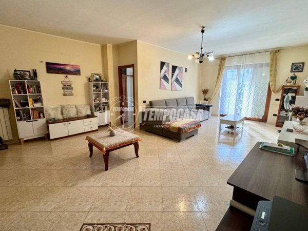 appartamento in vendita a Trentola Ducenta