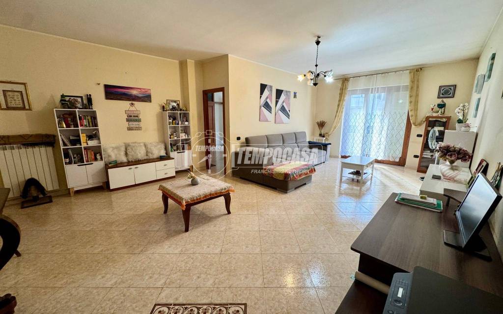 appartamento in vendita a Trentola Ducenta