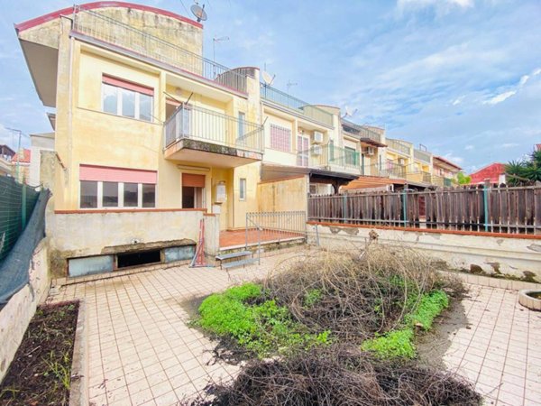 casa indipendente in vendita a Trentola Ducenta